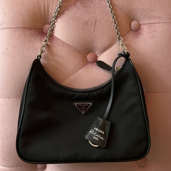 Prada Re-Edition 2005 Shoulder nylon bag - Picture 1 of 5
